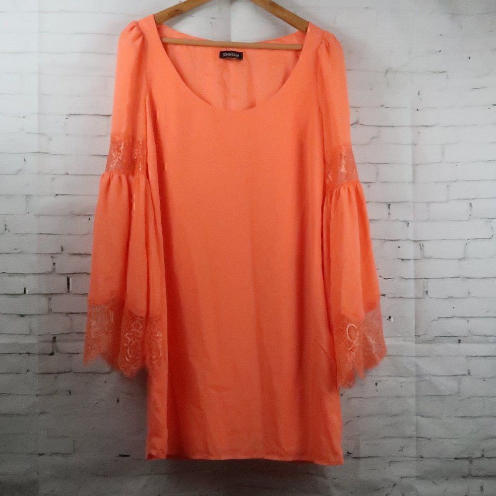 BEBE ORANGE SCOOP NECK LONG LACE DETAIL WIDE SLEEVE SHIFT WEDDING GUEST DRESS